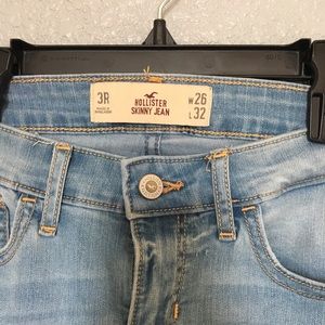 Hollister size 3R Skinny Jean